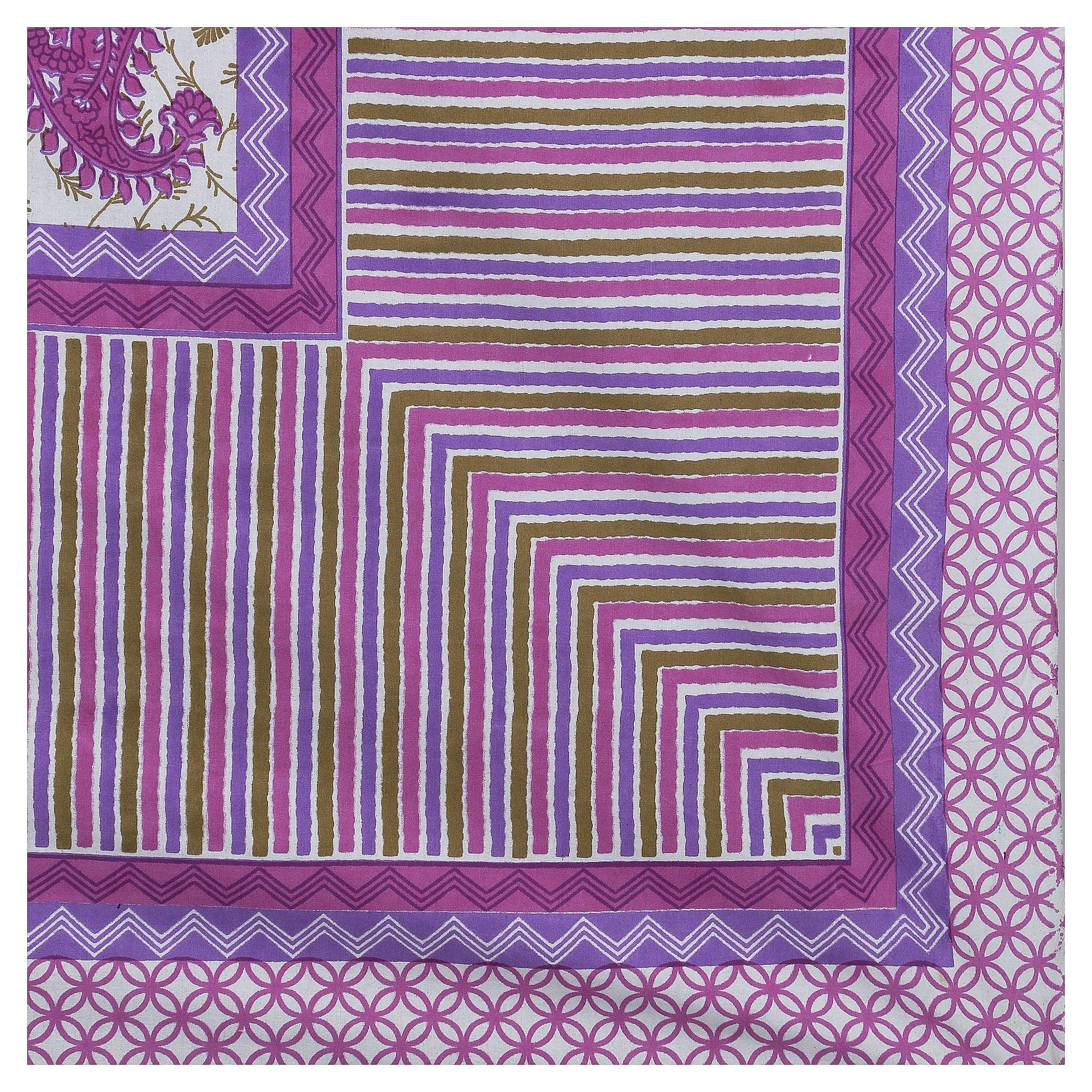 Purple Hues Feather Motif Printed King Size Bedsheet - MishtiGriha